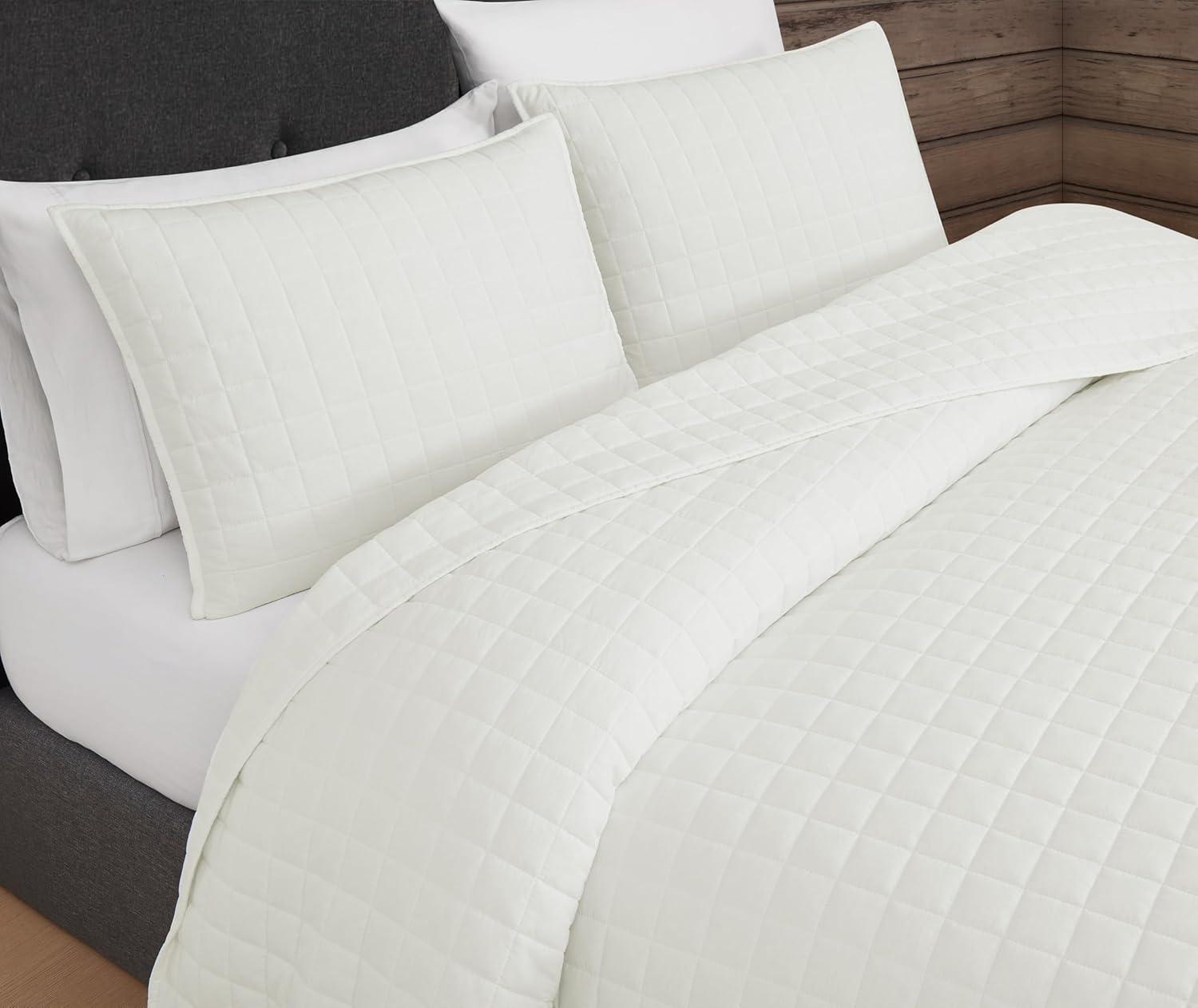 image:imageFrye Vintage Washed 100 Cotton 3Piece FullQueen Quilt Set in White Solid Color OekoTEX Certified
