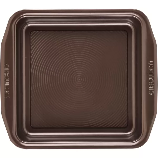 imageCirculon Nonstick Bakeware Baking Pan  Nonstick Cake Pan Round  9 Inch RedChocolate